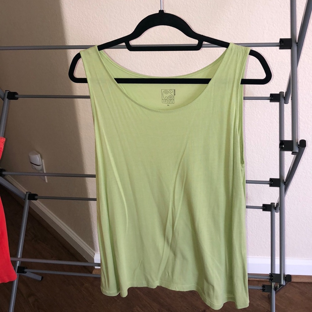 Light lime green tank top